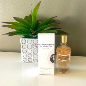 GIVENCHY Moiselle Eau De Toilette Spray, 3.3 Ounce